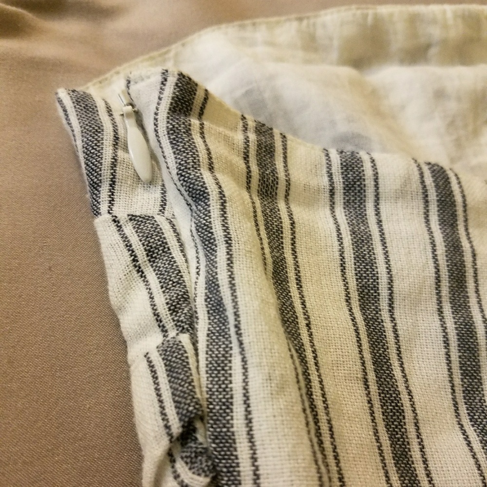 Tularosa Darby Stripe Strapless Linen Tube Top - Picture 5 of 8